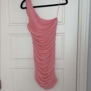 NWOT juniors women’s large Emory Park One-Shoulder Pink Dress